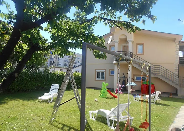 Castelomi Appartement *