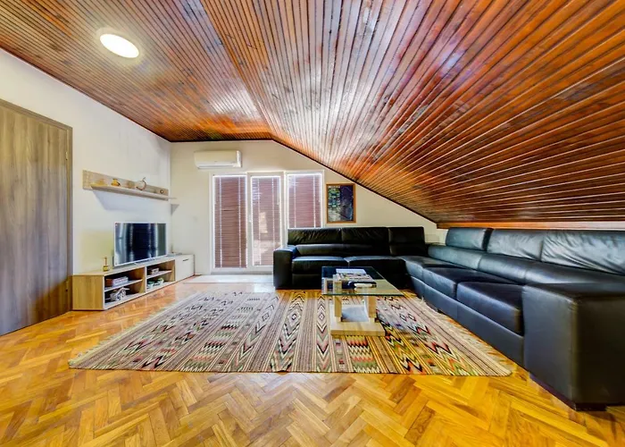 Castelomi * Podgorica