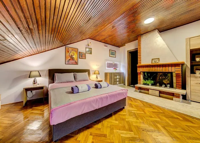 Castelomi * Podgorica