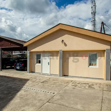 Castelomi Lägenhet Podgorica