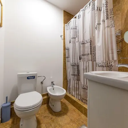 Castelomi Apartman