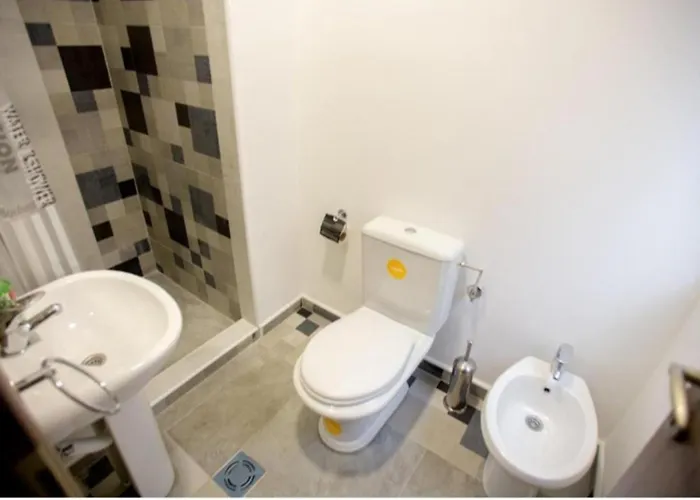 Castelomi Apartamento Podgorica