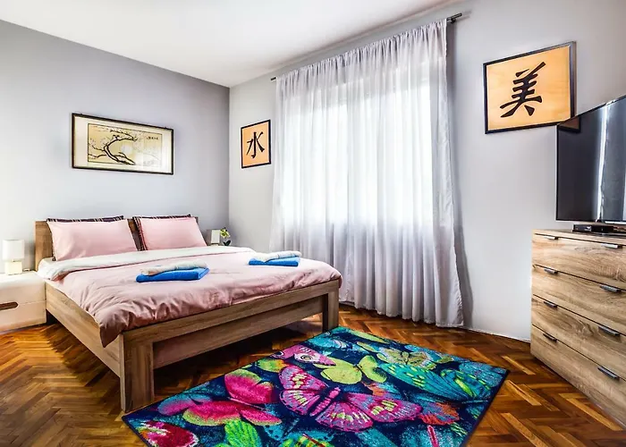 Castelomi Apartmán *