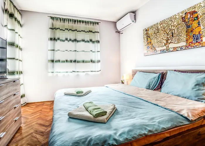 Apartamento Castelomi *